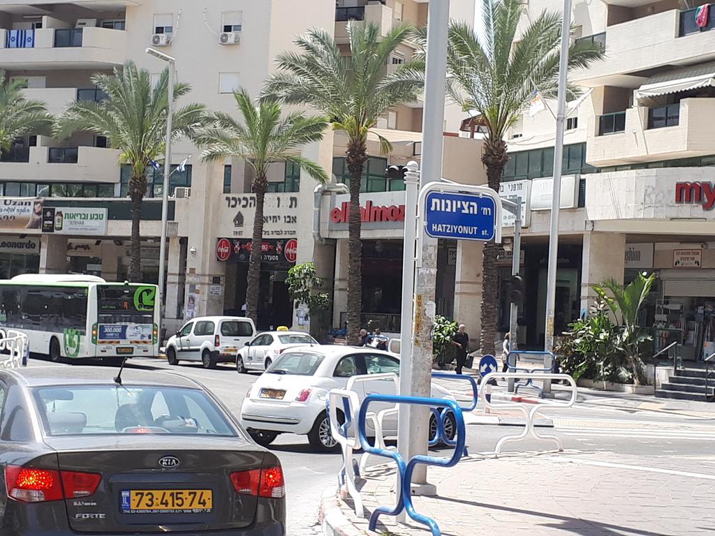Apartment 2 bedrooms Central Location Asjdod Buitenkant foto