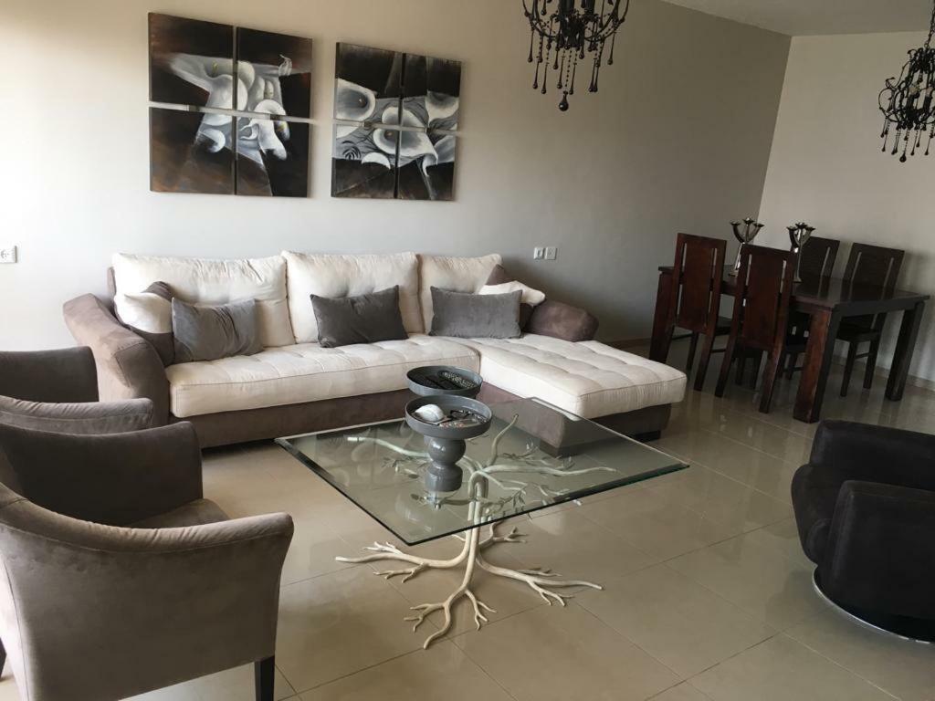 Apartment 2 bedrooms Central Location Asjdod Buitenkant foto