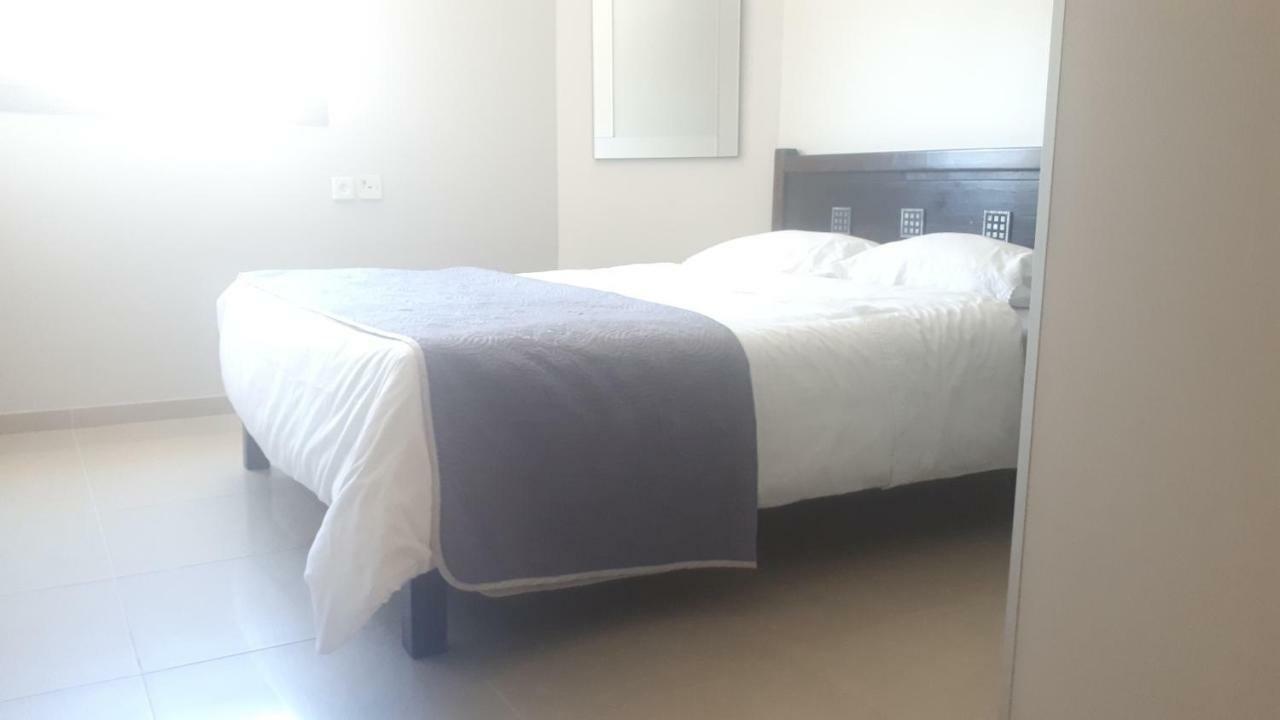 Apartment 2 bedrooms Central Location Asjdod Buitenkant foto